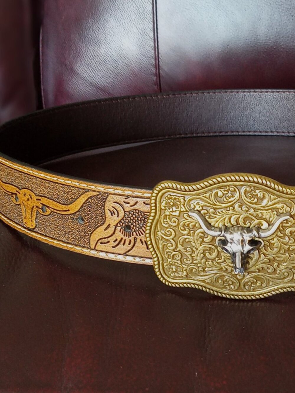 Western Longhorn Skull Statement Belt with Engraved Gold-tone Buckle